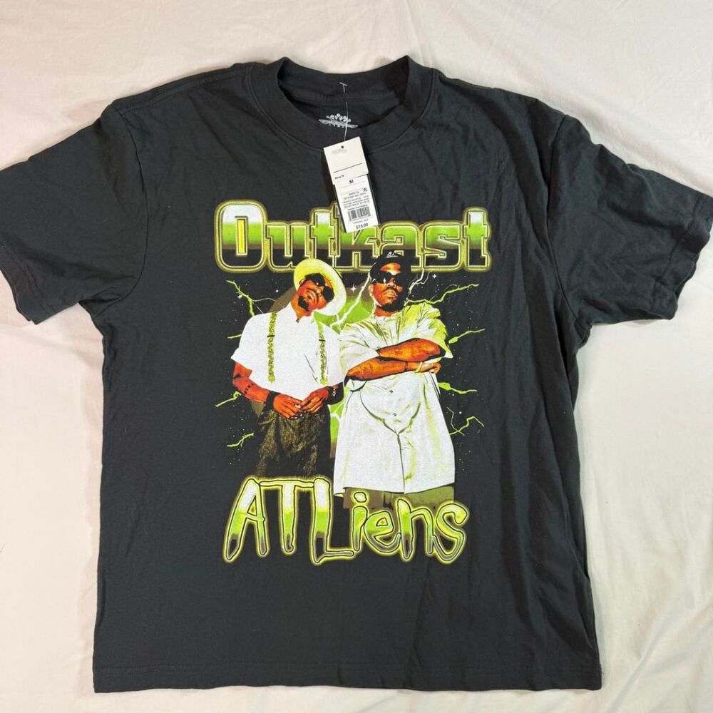 Outcast Men's Black and Grey T-shirt